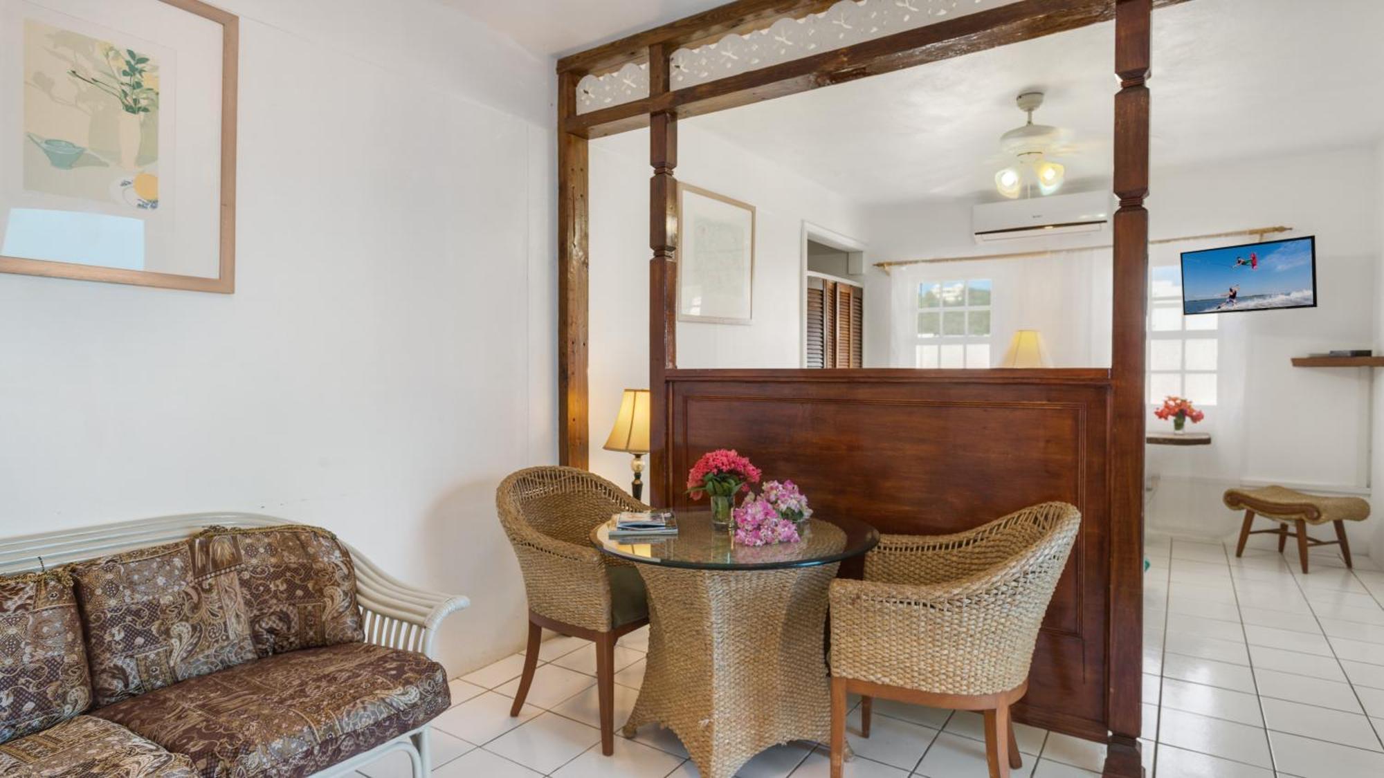 Edwards Guesthouse Sandy Ground Village 외부 사진